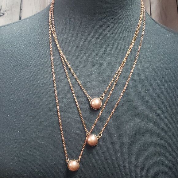 NWT Rose Gold Paparazzi Necklace and Earrings Set - Picture 1 of 7